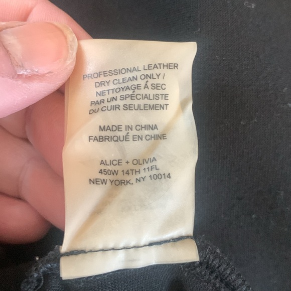 Alice + Olivia Employed Gracie Patent Leather Cap Sleeve Dress Size 10 - Picture 9 of 10